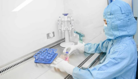 Bệnh nhân ung thư máu tưởng hết hy vọng được cứu nhờ kỹ thuật đặc biệt tại Vinmec
