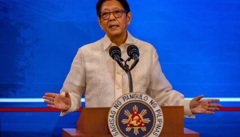 Tổng thống Philippines kêu gọi ASEAN kích hoạt hiệp định chia sẻ nhiên liệu