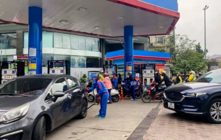 Giá xăng dầu ngày 16/4/2026