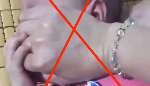 Người mẹ bị triệu tập sau clip bóp miệng, mũi con 8 tháng tuổi: Lộ nguyên nhân gây phẫn nộ