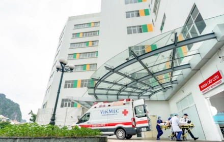 Vinmec Hạ Long đỉnh thật! Giúp cụ ông 68 tuổi vượt “cơn bão kép” nhồi máu não, nhiễm trùng huyết, thoát tàn phế