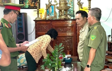 Nóng! Khởi tố, bắt tạm giam người ‘xây nhầm’ gần 50 căn nhà trên đất người khác ở TPHCM
✍️✍️✍️