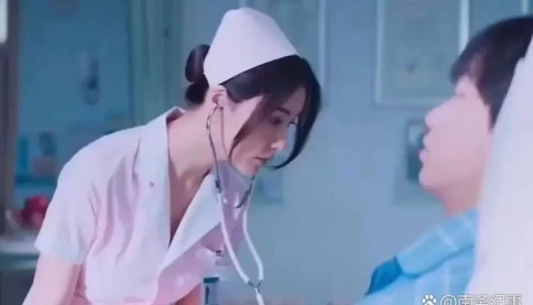 Sinh viên hiến tinh trùng 15 lần/tháng, tờ giấy của y tá hé lộ sự thật phía sau