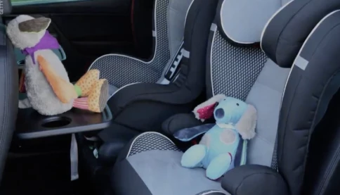 Bé gái hơn 2 tuổi ở Nghệ An tử vong do bị bỏ quên trên ô tô