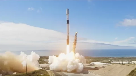 SpaceX vừa mở rộng mạng lưới vệ tinh Starlink đang được thử nghiệm ở Việt Nam
