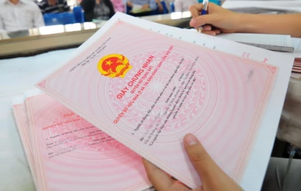 Đây là lý do nhiều cha mẹ không muốn sang tên nhà, đất cho con!