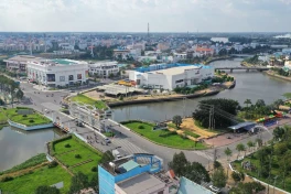 Trong lịch sử Việt Nam, tỉnh Long An và Tây Ninh từng thuộc tỉnh Gia Định