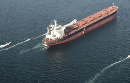 Căng thẳng tại eo biển Hormuz: Mỹ và Iran giằng co, ai sẽ xuống thang trước?