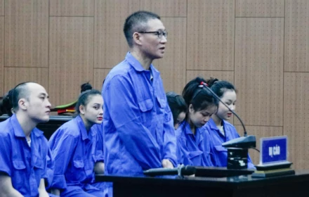 Cựu Phó Chủ tịch phường “bay lắc” trong quán karaoke: Viện kiểm sát đề nghị mức án nghiêm khắc, có người đối mặt gần 18 năm tù