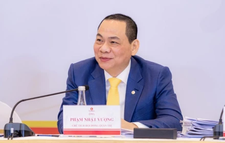Vingroup kiên định chiến lược xe điện: Ông Phạm Nhật Vượng nói không với hybrid và động cơ xăng