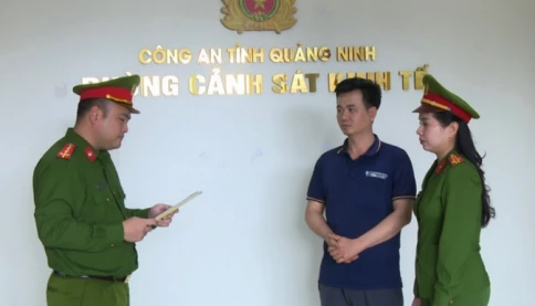 Pha axit thành dấm cần xử thật nghiêm: Người tiêu dùng đang ăn phải gì mỗi ngày?