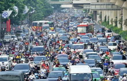 Hà Nội sắp “siết” xe xăng vào trung tâm: 11 tuyến phố Hoàn Kiếm bị hạn chế từ 1/7