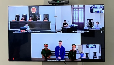 Mâu thuẫn đất đai kéo dài, người đàn ông dùng súng bắn chết người khuyết tật, trả giá đắt