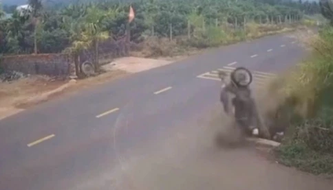 Cục CSGT thông tin thêm về vụ nam sinh lớp 12 tử vong trong tai nạn ở Đắk Lắk