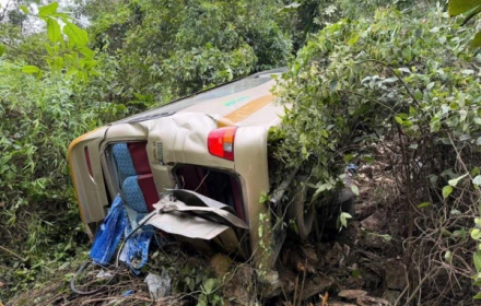 Xe chở đoàn khách 24 người từ phường Kim Liên gặp nạn ở Sơn La 😭