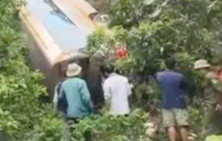 Nhân chứng kể lại khoảnh khắc chạy đua cứu người trong vụ xe khách rơi vực ở Sơn La