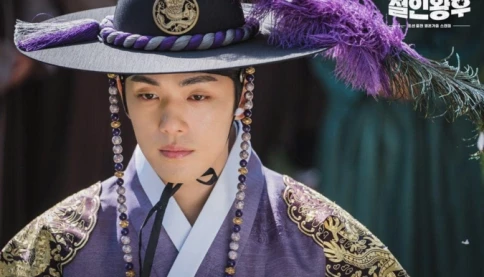 Tử vi tuần mới 27/4 – 3/5: Tuổi Thìn ánh nhìn bắt cơ hội ẩn, Tuổi Ngọ năng lượng dồi dào mà cảm xúc như cát chảy