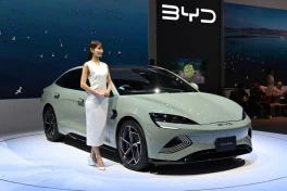 Lý do gì khiến ông lớn xe điện BYD gặp khó tại thị trường Việt Nam, trạm sạc là thủ phạm hay còn do...?