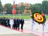 Lãnh đạo Đảng, Nhà nước vào Lăng viếng Chủ tịch Hồ Chí Minh nhân kỷ niệm 51 năm Ngày giải phóng miền Nam, thống nhất đất nước