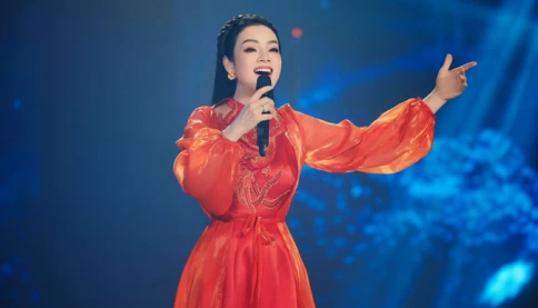 “Nữ tiến sĩ âm nhạc trẻ nhất Việt Nam kết hôn với viện trưởng, xây biệt thự 1.000m2”