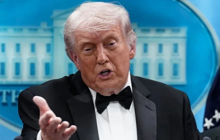 Chiến sự Trung Đông ngày 29-4: Ông Donald Trump nói Iran "nên sớm tỉnh ngộ", thêm eo biển bị đe dọa