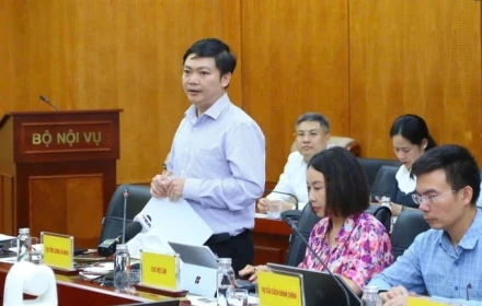 Vì sao Bộ Nội vụ giữ mức tăng lương cơ sở 2,53 triệu đồng/tháng mà không tăng nhiều hơn?