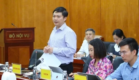 Vì sao Bộ Nội vụ giữ mức tăng lương cơ sở 2,53 triệu đồng/tháng mà không tăng nhiều hơn?