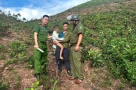 Lần theo dấu vết, tìm thấy bé gái 10 tuổi đi lạc trong rừng sau 2 giờ