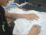 Kèm con học đến khuya: Đúng hay sai?