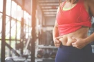 Không cần tập nặng hay ăn kiêng khắt khe: Thói quen buổi tối đơn giản vẫn giúp giảm mỡ bụng hiệu quả