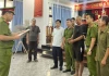 Lý do gã côn đồ xông vào trụ sở chém trọng thương đại uý công an