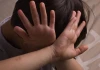 Phải trừng trị những kẻ ác hơn cầm thú: Bé gái 4 tuổi tử vong sau nhiều lần bị cha dượng và mẹ đẻ bạo hành