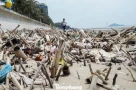 Cảnh tượng kinh hoàng ở bãi biển Hải Tiến