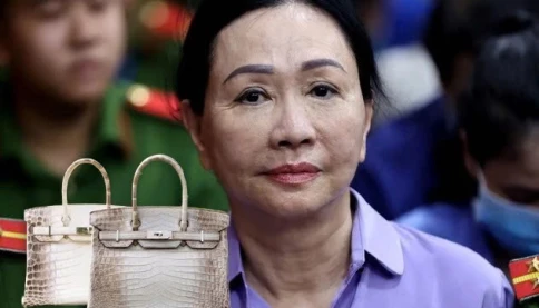 Sắp đấu giá trực tuyến 2 túi Hermes của bà Trương Mỹ Lan, người tham gia phải đặt trước 20% giá khởi điểm