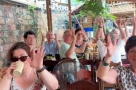 Du khách Pháp 'lạy' chủ quán Hà Nội vì bún chả quá ngon