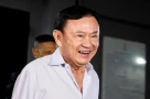 Ông Thaksin được ra tù hôm nay