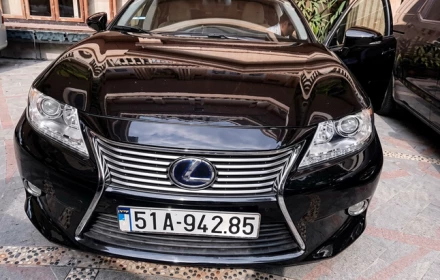 Cận cảnh dàn xe sang Maybach, BMW, Lexus của bà Trương Mỹ Lan sẽ đấu giá trực tuyến ngày 22-5
