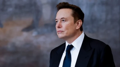 Elon Musk báo động về những hạn chế của AI