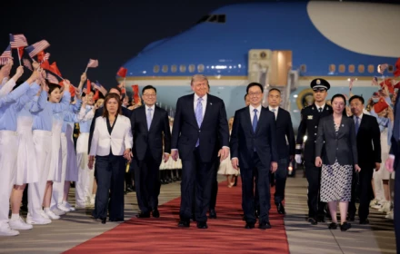 Tổng thống Mỹ Donald Trump đã đến Bắc Kinh