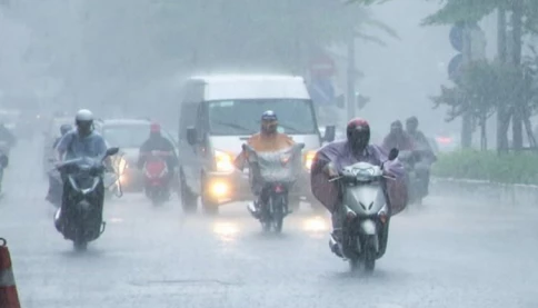 Thông tin mới nhất về đợt mưa dông do không khí lạnh ở miền Bắc và thời tiết Hà Nội 10 ngày tới