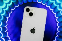 iPhone 14 và 14 Plus giảm giá sâu tại Việt Nam sau khi bị Apple 'khai tử', nguồn cung sắp cạn