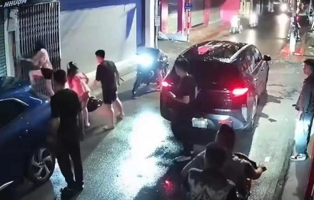 Công an vào cuộc vụ 2 cô gái bị truy đuổi, hành hung trong đêm ở Hà Nội