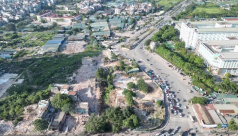 “Mất ăn mất ngủ” vì nhà đang thế chấp ngân hàng bỗng rơi vào diện giải tỏa