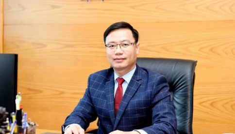 Profile cực khủng của tân Giám đốc Đại học Kinh tế Quốc dân👇