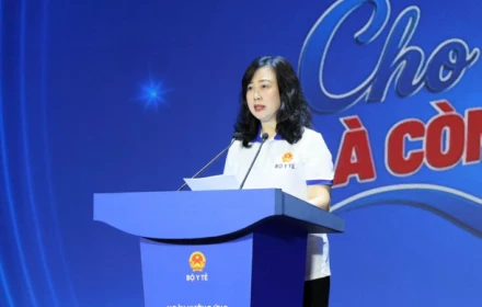 Phó thủ tướng Phạm Thị Thanh Trà đăng ký hiến mô, tạng, kêu gọi lan tỏa nghĩa cử 'Cho đi là còn mãi'