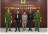Vì sao chỉ nuôi vài con chim công trong khuôn viên riêng mà vẫn bị khởi tố hình sự?