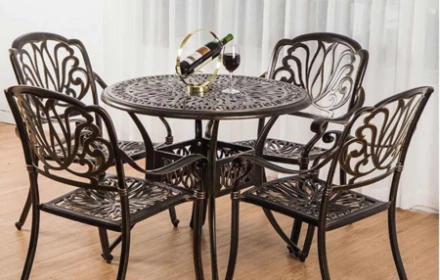 Review chi tiết bộ bàn ghế nhôm đúc của Nội Thất Laviehome