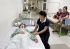 “Hôm nay con no đòn rồi”: Nỗi ám ảnh của nữ sinh lớp 10 bị đánh hội đồng ở Phú Thọ