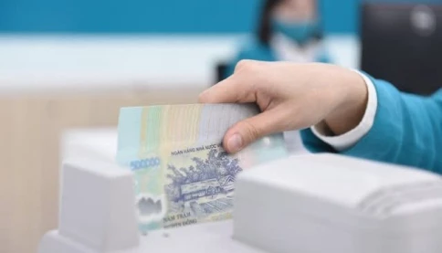 Ngân hàng cảnh báo về hình thức gửi tiết kiệm lãi suất 18-20%/năm, rút gốc bất cứ lúc nào