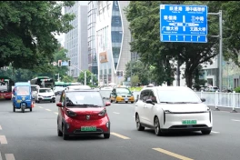 Quốc gia tỷ dân không chỉ thâu tóm chính quyền mà còn sắp "đại phẫu" toàn bộ ngành xe hơi?